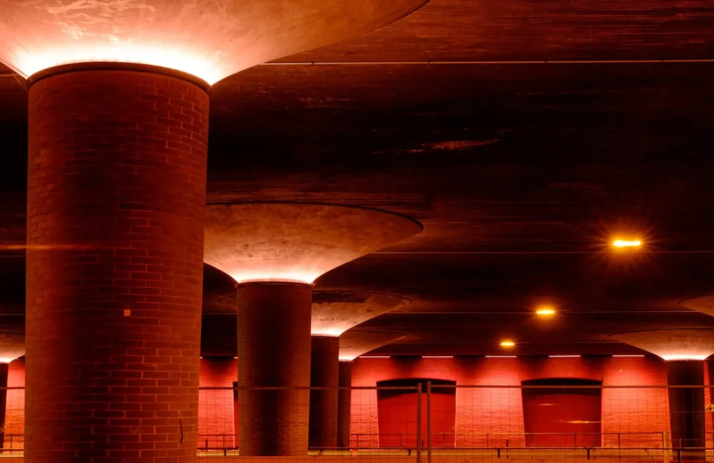 LYSINSTALLATION UNDER LANGEBRO